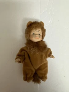 Vintage 4” Porcelain Doll Lion - Picture 1 of 3
