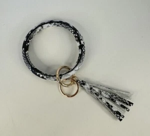 Wristlet Animal Print Black White Bracelet Bangle Keychain Holder Tassel - Picture 1 of 7