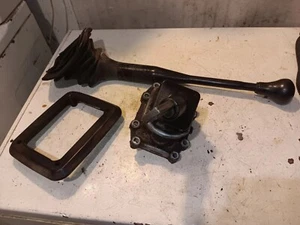 1989 Ford Truck Pickup 5 Speed F250 F350  Transmission Shifter Base Handle Bezel - Picture 1 of 23