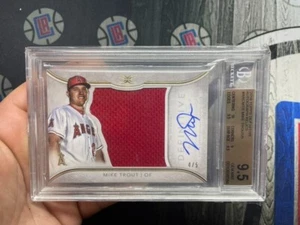 2022 Topps Definitive Collection Mike Trout - Auto Patch #DJR-MT 4/5 (AU, MEM) - Picture 1 of 2