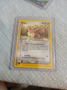 Pokemon Rubí y Zafiro Skitty Lector E Casi Nuevo - Imagen 1 de 2