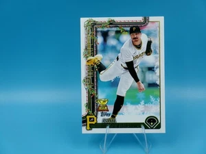 2025 Topps Holiday Baseball #H70 Paul Skenes Holiday Red Back Variation SSP - Imagen 1 de 2