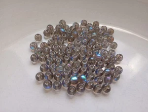 Job Lot Of 100 Pieces Transparent Grey Fire Polished Finish Round Beads 4mm appr - Picture 1 of 2