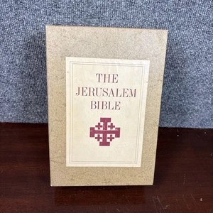 Vtg~The Jerusalem Bible~Doubleday & Company~in Slipcase~1966 - Picture 1 of 4