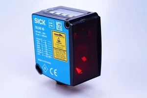 SICK Dl50-p2225 1048418 Mid-Range Distanzsensor Sensore Dx50/DL50 Hi - Picture 1 of 1