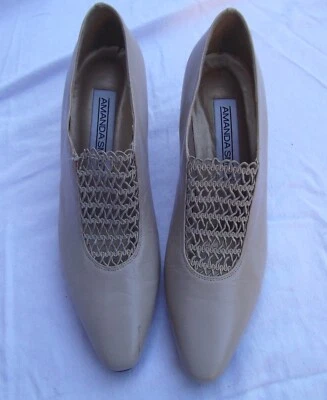 Amanda Smith oxford 3 1/2” heels 7 1/2M cream/dove color leather - Imagem 1 de 4