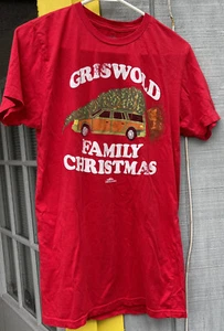 NATIONAL LAMPOONS GRISWOLD FAMILY CHRISTMAS VACATION M Red Short Sleeve T-Shirt - Picture 1 of 10