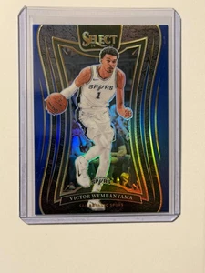 2024-25 Panini Seleziona Victor Wembanyama Mezzanino Blu Argento Prizm #309 - Foto 1 di 2