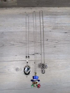 Lot Of 3 Halloween Necklaces-Bat Cameo, Grim Reaper, Skull & Rose, Costume Jewel - Picture 1 of 5