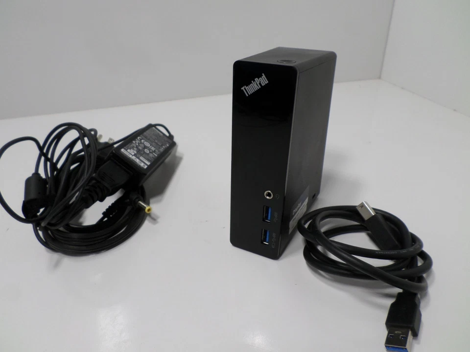 Lenovo ThinkPad Basic USB 3.0 DL3700-ESS Dock With Genuine PSU - Image 1 of 4