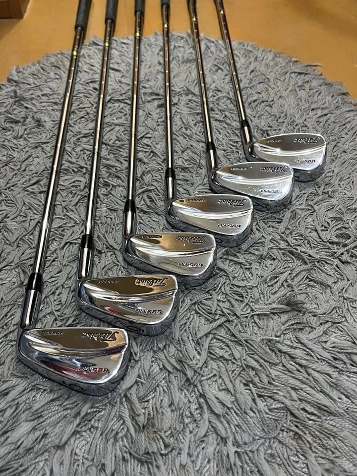 Titleist MB 695 Iron Set Flex X 6 Pieces Dynamic Gold Right Handed F/S #49 - Image 1 of 4