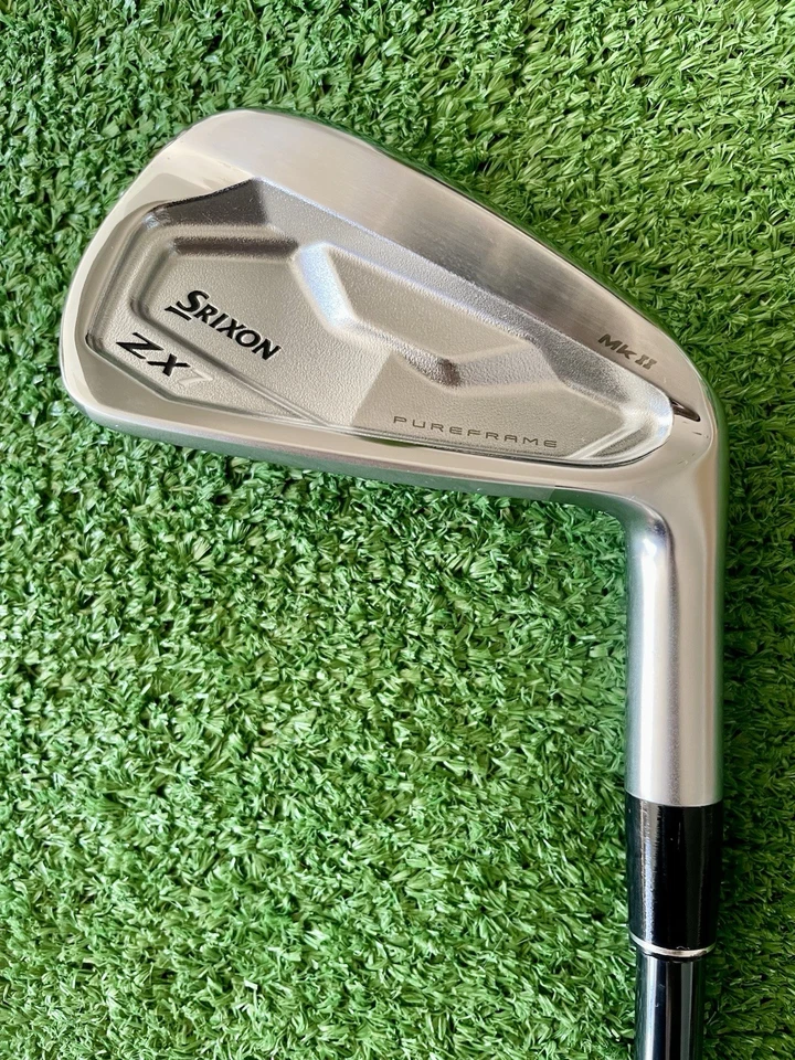 Srixon ZX7 Mk 2 Irons 5-PW Senior Flex Graphite Right Handed Mens Golf Clubs - Image 1 of 4