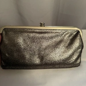 Hobo Original Lauren Double Frame Leather Kisslock Metallic Silver Wallet Clutch - Picture 1 of 13