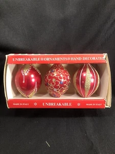 Vintage Weihnachten ~ unzerbrechliche Ornamente ~ 3 Himbeerrosa & Gold ~ verpackt ~ Italien - Bild 1 von 9