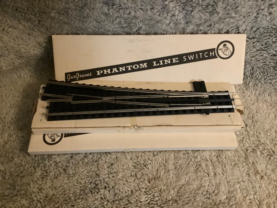 GAR GRAVES O-100  RADIUS 2 PAIRS L&R REGULAR MANUAL SWITCH  O GAUGE NEW - Image 1 of 1