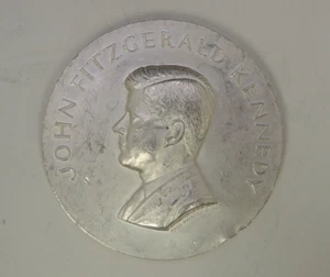 Vintage 1961 5oz President John F. Kennedy Silver Round (41631-SIlver Bar-MTT) - Picture 1 of 8