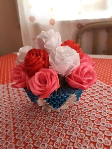 origami,ogetto artigianale di carta  - Foto 1 di 2