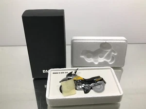 MINICHAMPS 80430026604 BMW R 850 GS MOTORCYCLE -YELLOW 1:24- GOOD IN DEALER BOX - Picture 1 of 5