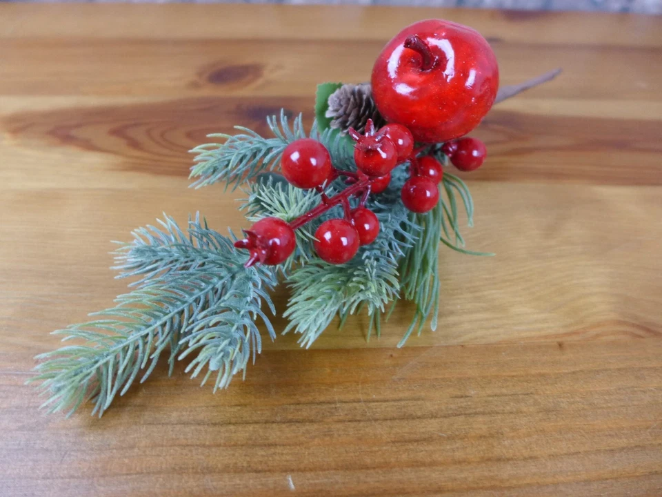 Deko Zweig Tannenzapfen Beeren Apfel rot  28 cm lang grün Kunststoff - Bild 1 von 1