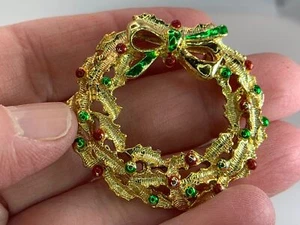 Broche prendedor vintage dorado GERRYS esmalte corona de Navidad V-9981 - Imagen 1 de 3