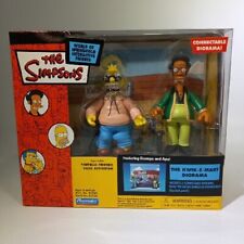 The Simpsons World Of Springfield The Quik-E-Mart Diorama Grandpa and Apu #ML