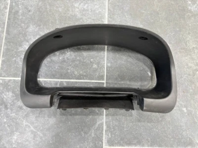 Mazda 2003-2008 calibre 6 bisel de ajuste en racimo buen estado fabricante de equipos originales envío rápido gratuito Foto 1 de 4