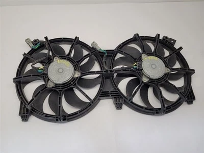 Conjunto de ventilador de radiador NISSAN ALTIMA 13-18 sedán 6 cilindros   Foto 1 de 4