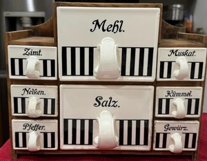 Mid Century Modern German '51 Gewürzregal - Bild 1 von 24