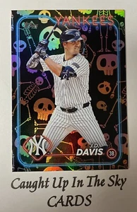 2024 Topps Update JD Davis Mummy Parallel #45/50 Yankees Blaster Only - Picture 1 of 2
