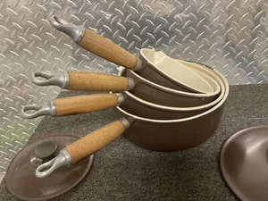 Juego de 5 sartenes de cocina Le Creuset de esmalte marrón - Imagen 1 de 11