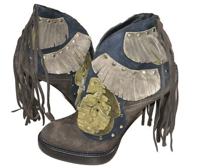 Burberry Runway Lilybell Suede Leaf  V Cut Fringe Studs Ankle Boots New 39.5 9.5 - Image 1 of 4