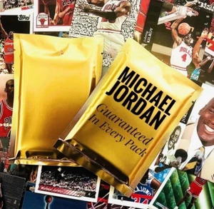 NBA Mystery Pack Michael Jordan PSA Guaranteed + Another NBA Slab + Cards 20 - Bild 1 von 2