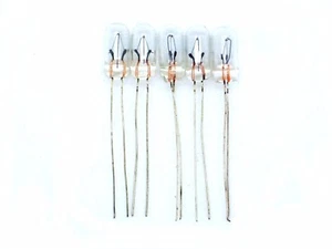5x Glühlampen 12V/45mA, ca. ø4,7x10mm (Mini,Miniatur,Lämpchen,Birne,KFZ,Auto) - Bild 1 von 1