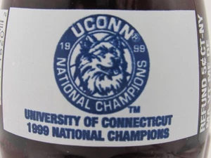 UCONN - Bottiglia Coca-Cola - Univ Connecticut - Campioni Nazionali Basket Uomo - Foto 1 di 5