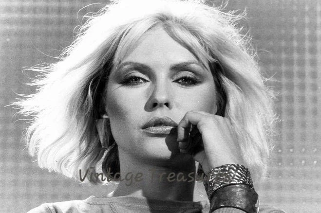 Blondie Debbie Harry Portrait Photo Print Poster Wall Art - Image 1 of 1