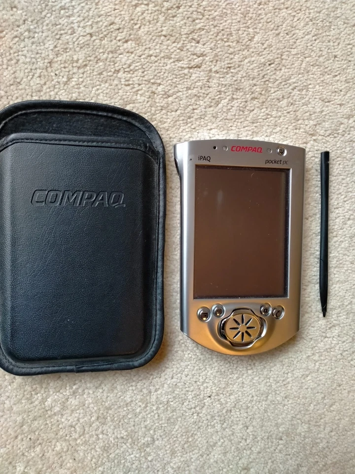 Compaq iPaq 3660 PDA Pocket PC Computer - Vintage with case  Untested - Image 1 of 1
