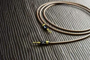 MPS X5 Eagle 10cm 3.5mm OFC copper Stereo Cable - Personal Audio/headphone - Picture 1 of 4