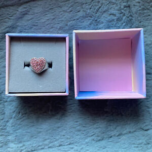 Taylor Swift Lover Heart Ring (Pink, Size 6)