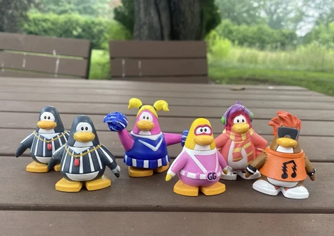 Disney Club Penguin 2” Figure Jakks Lot 6 Referee Cheerleader Punk Rock Gamma Cover