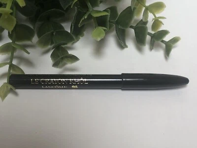 Lancôme Le Crayon Khol Black Ebony 0.02 oz/0.7 g (1) Tamaño de viaje Foto 1 de 4
