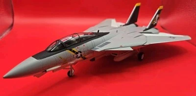 F14-A Tomcat Premier Spirit Jolly Rogers 1:80 Scale Diecast Model Plane Hogan - Image 1 of 4