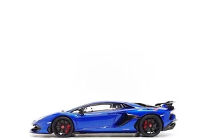 AUTOart 1:18 Lamborghini Aventador SVJ in Blu Nethuns - Picture 1 of 13