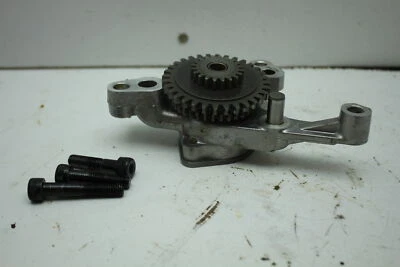 1977 YAMAHA XS360-2D (#413) ENGINE MOTOR OIL PUMP Foto 1 de 4