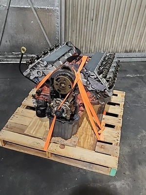 2016 Dodge Charger SRT Supercharged 6.2L Hellcat 707hp Engine 44k Miles  - Image 1 of 4