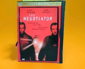 The Negotiator - Bild 1 von 2