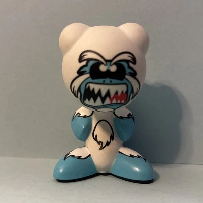 U.B. Funkeys Radica Common Figure - Bomble Yeti Blue White - Mattel 2009 - Image 1 of 4