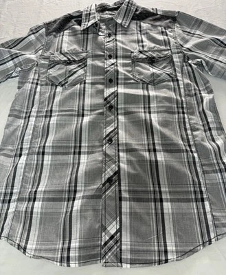 Camisa con botones de manga corta Machine para hombre grande gris/negra Foto 1 de 4