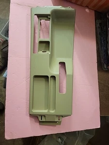 1987-1993 MUSTANG CONSOLE TOP CONSOLE PANEL Tan - Picture 1 of 11