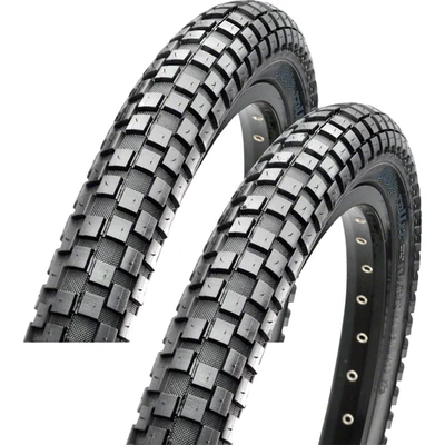 Pack of 2 Maxxis Holy Roller Tire 26 X 2.2 Single Compound Steel Bead Black - Image 1 of 2