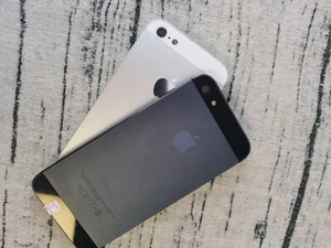 98% new Factory Original iPhone 5 Sealed box Unlocked Apple Cell phone 64GB - Afbeelding 1 van 5